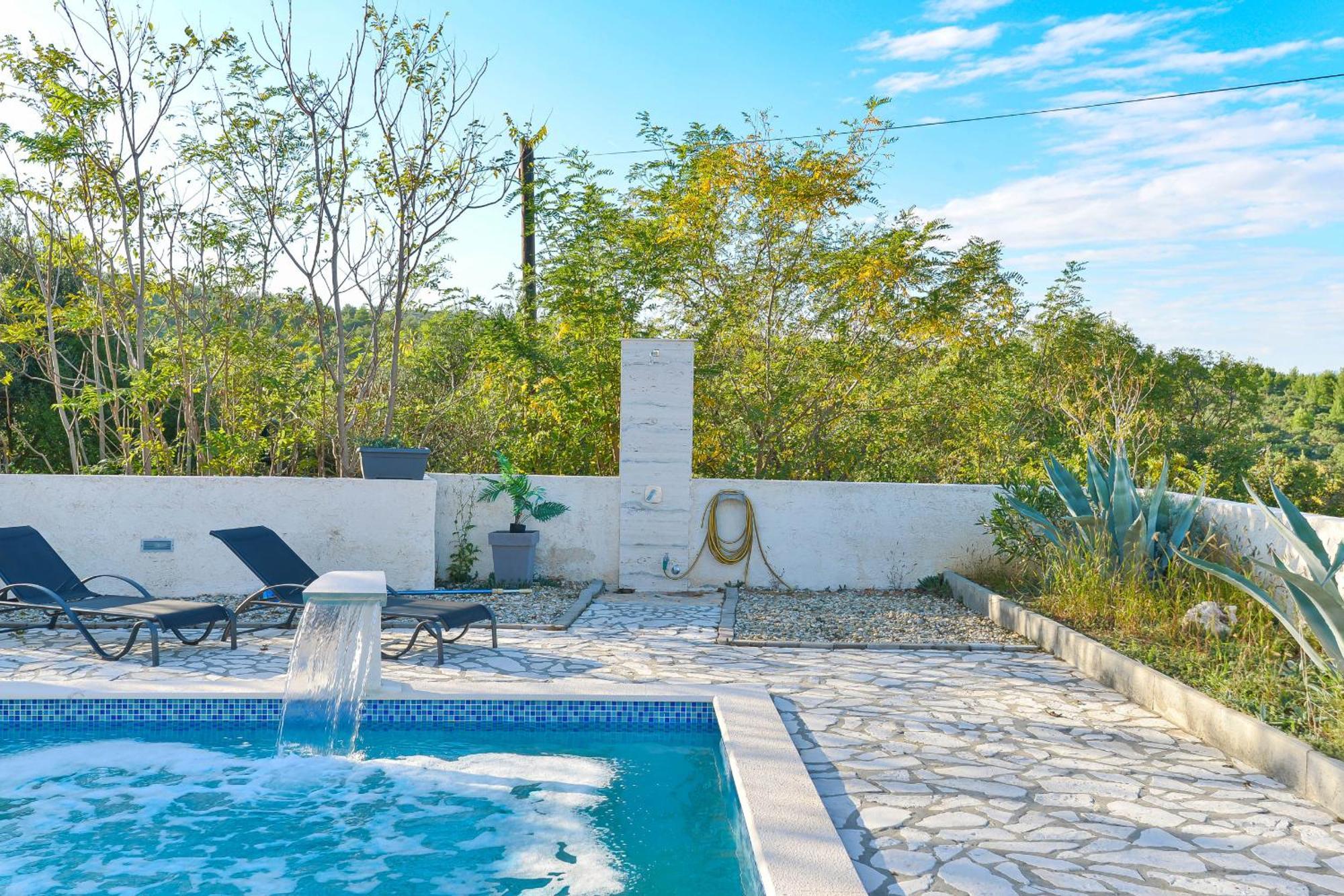 Villa Anna With Pool, Zadar County ヴィンイェラック エクステリア 写真