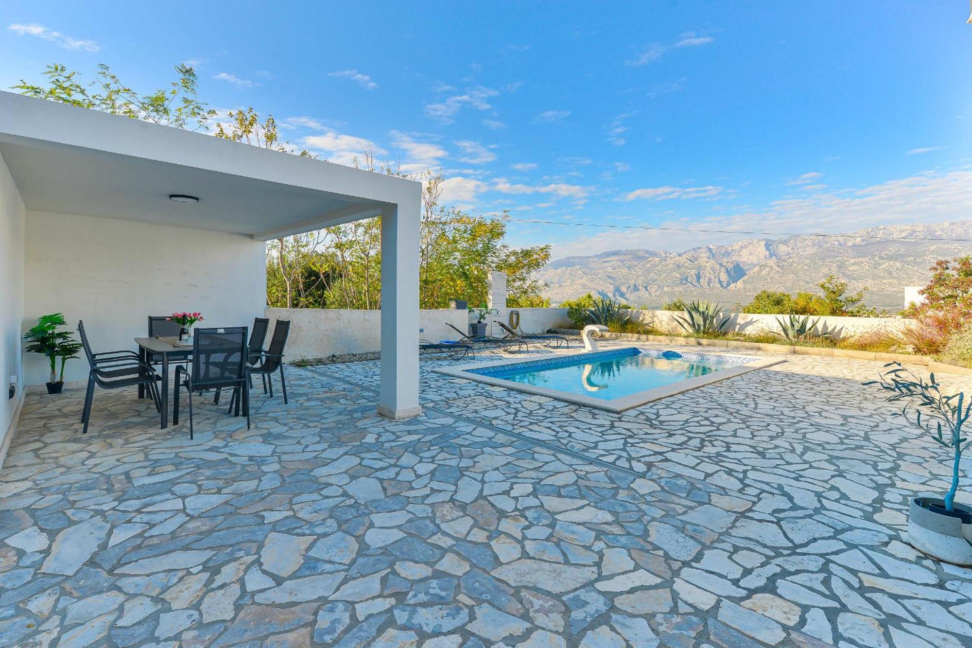 Villa Anna With Pool, Zadar County ヴィンイェラック エクステリア 写真